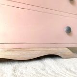 Small chest of drawers from the 50s