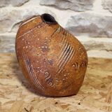 Stoneware vase with incised decoration