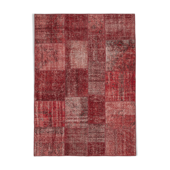 Hand-knotted turkish vintage 170 cm x 241 cm red patchwork carpet