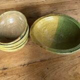Set of 4 bowls and 1 dish