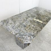 Table à manger vintage en granit, années 1970