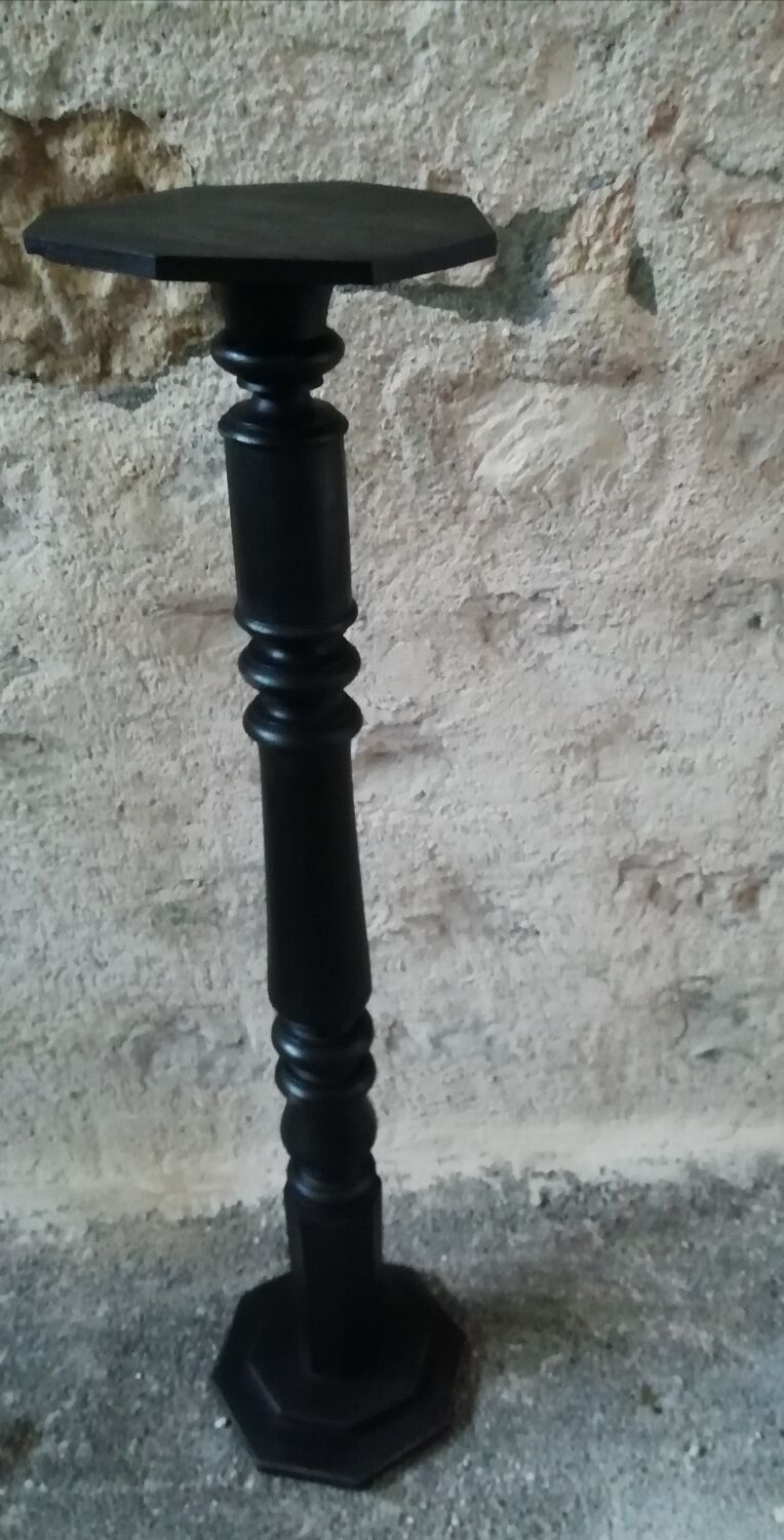 Colonne selette en bois