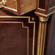 Important mahogany support table with gilded bronze – Marble top
