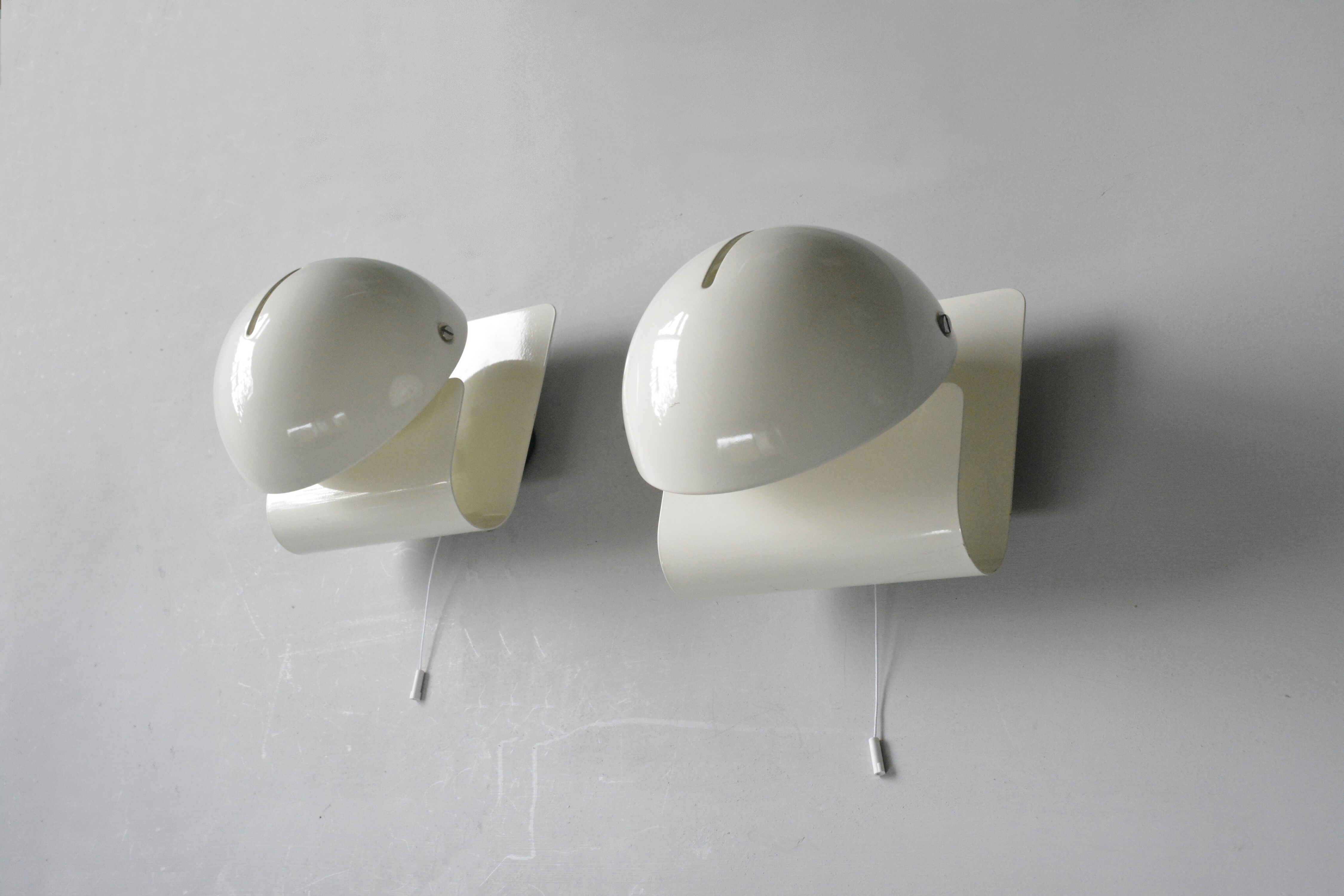 Pair of iGuzzini Bugia wall lamps, Italy 70s