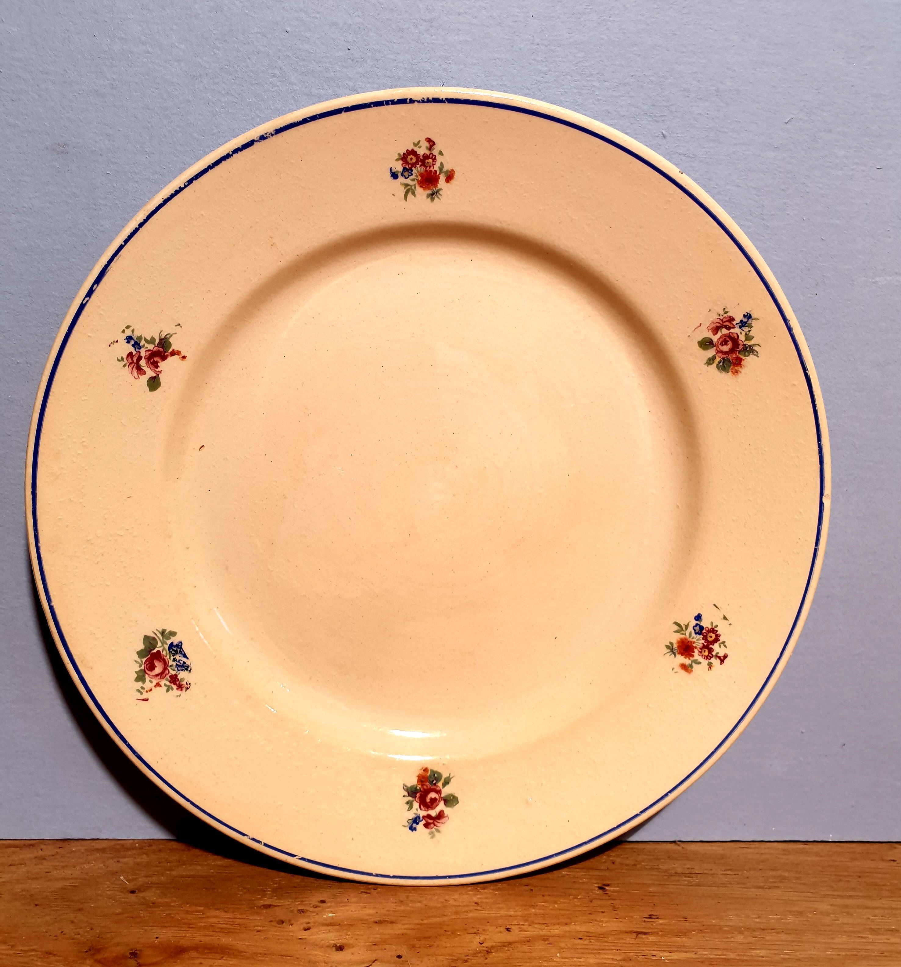 Suite of 6 retro dessert plates