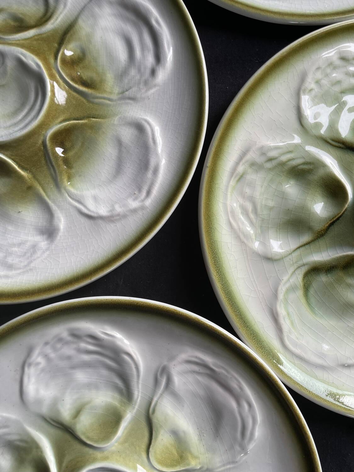 4 plates, at Huitre, Saint-Amand.