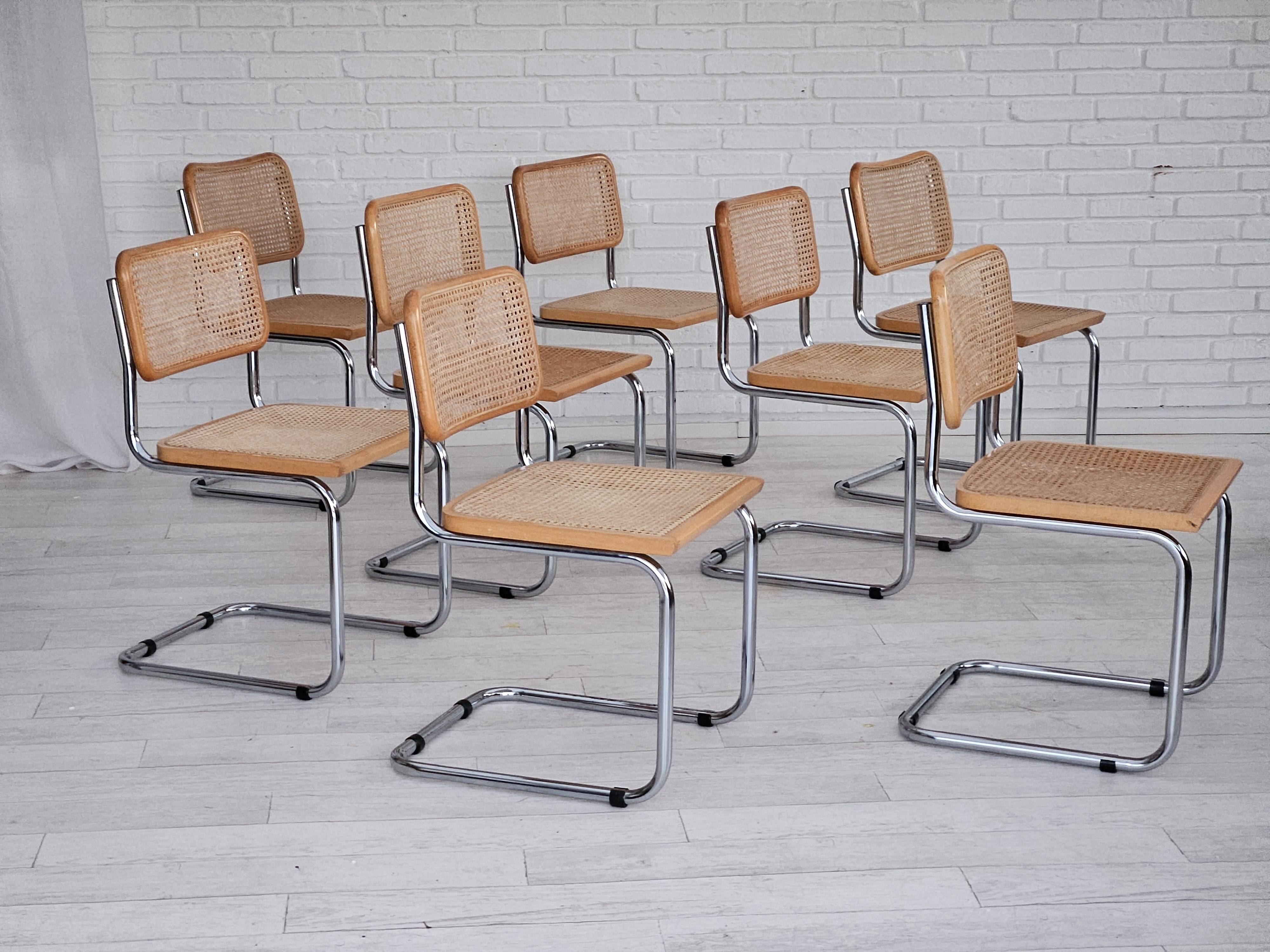 1980s, Italian design, set of 8 chairs, original good condition.