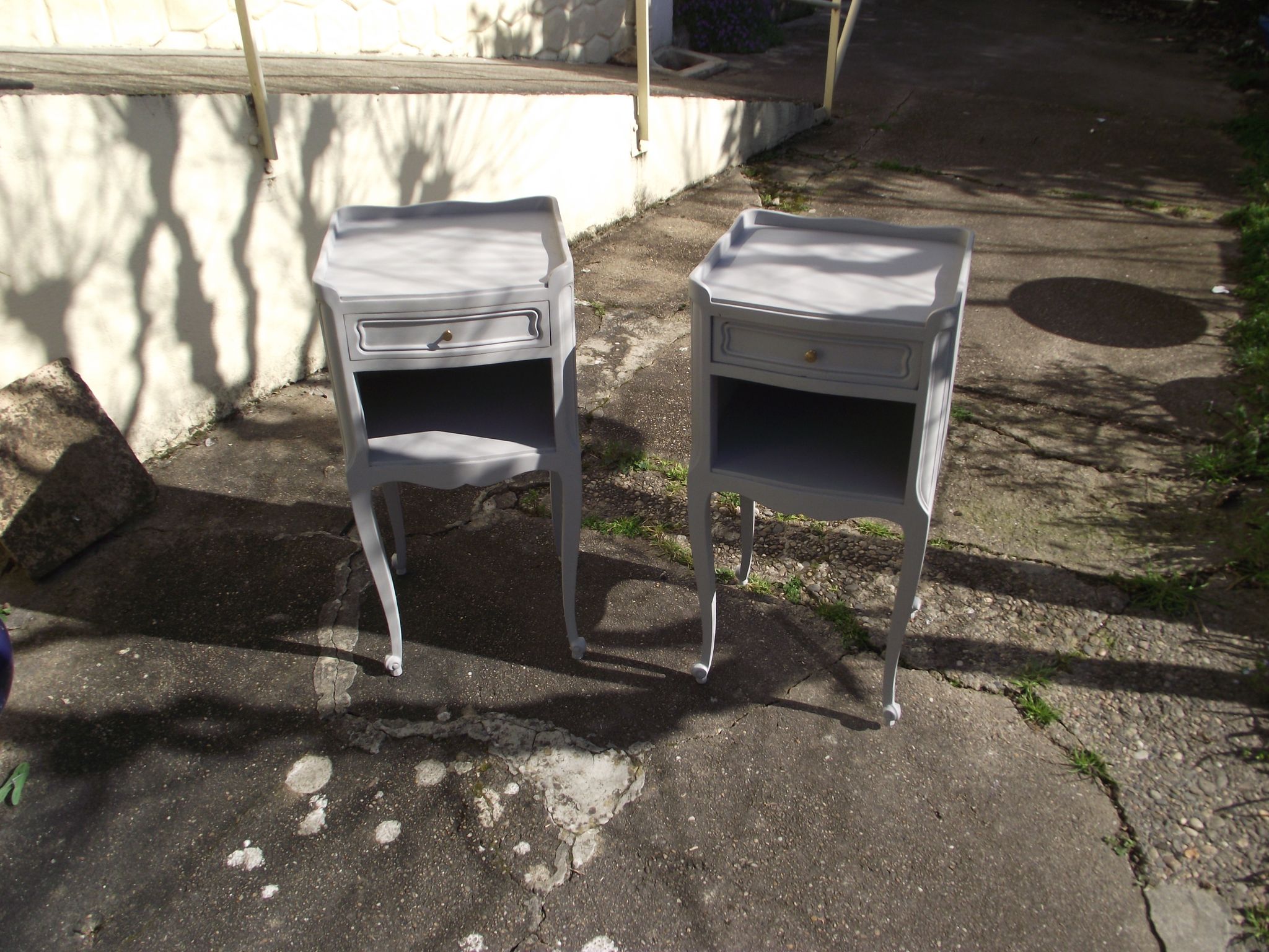 Pair of bedside tables in the style of Louis XV painted.