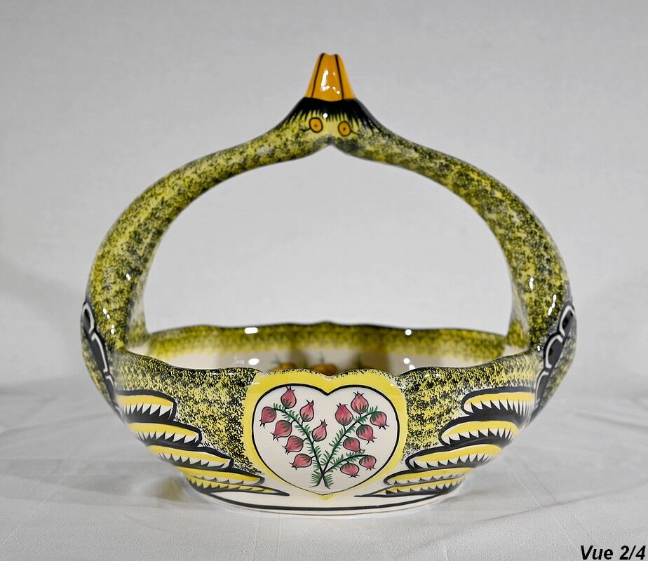 Earthenware basket, Manufacture Henriot Quimper – Mid-twentieth century