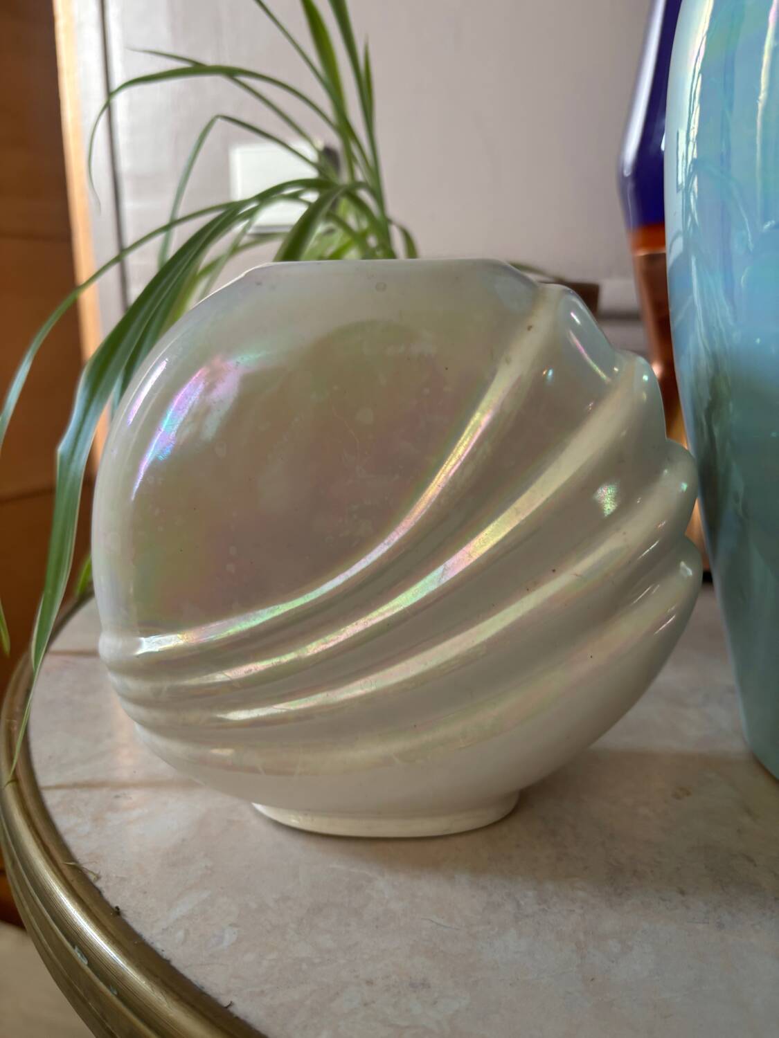 Vase art deco irisé années 80