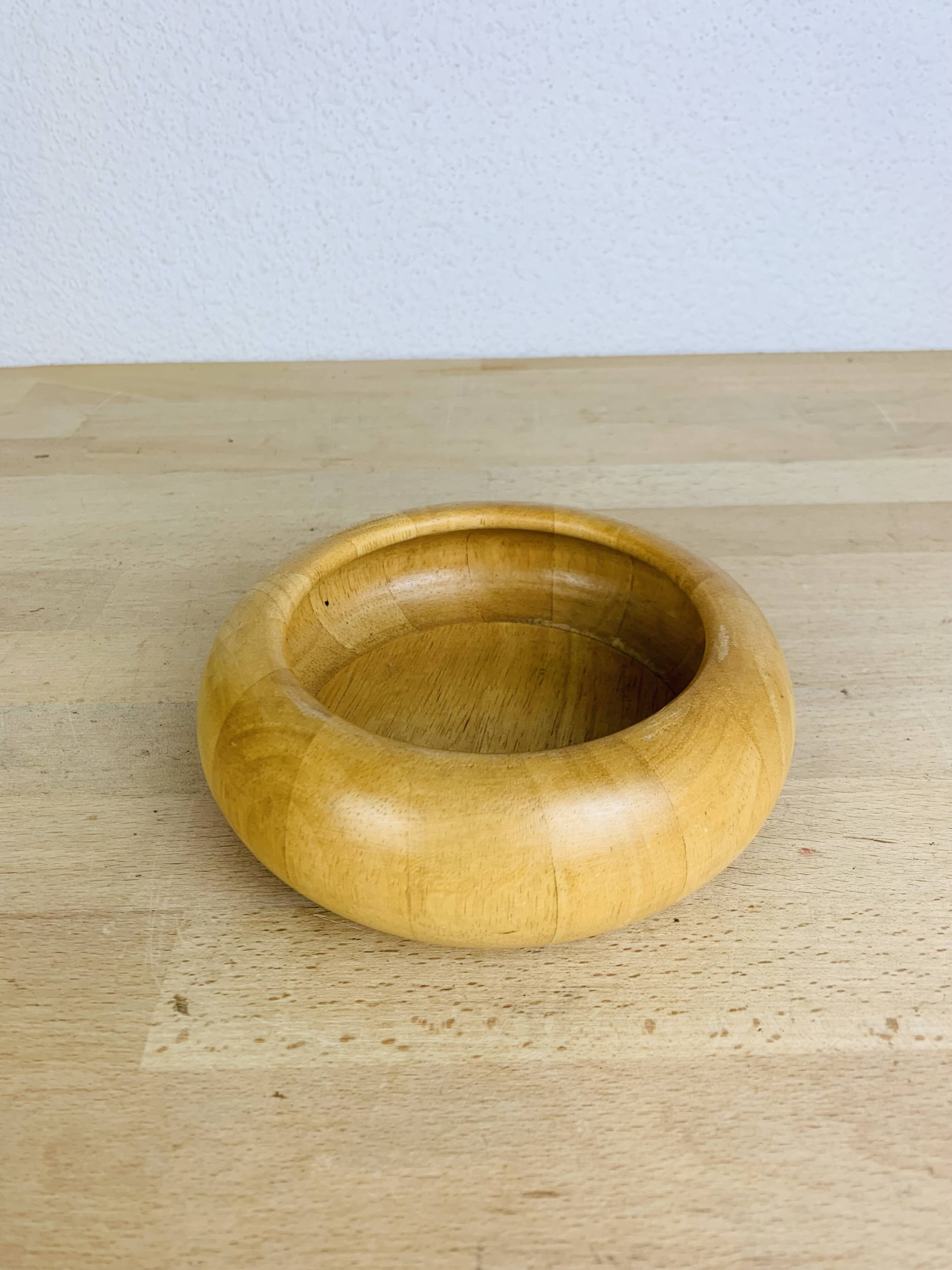 Vintage light wood empty pocket