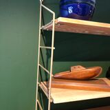 String shelf