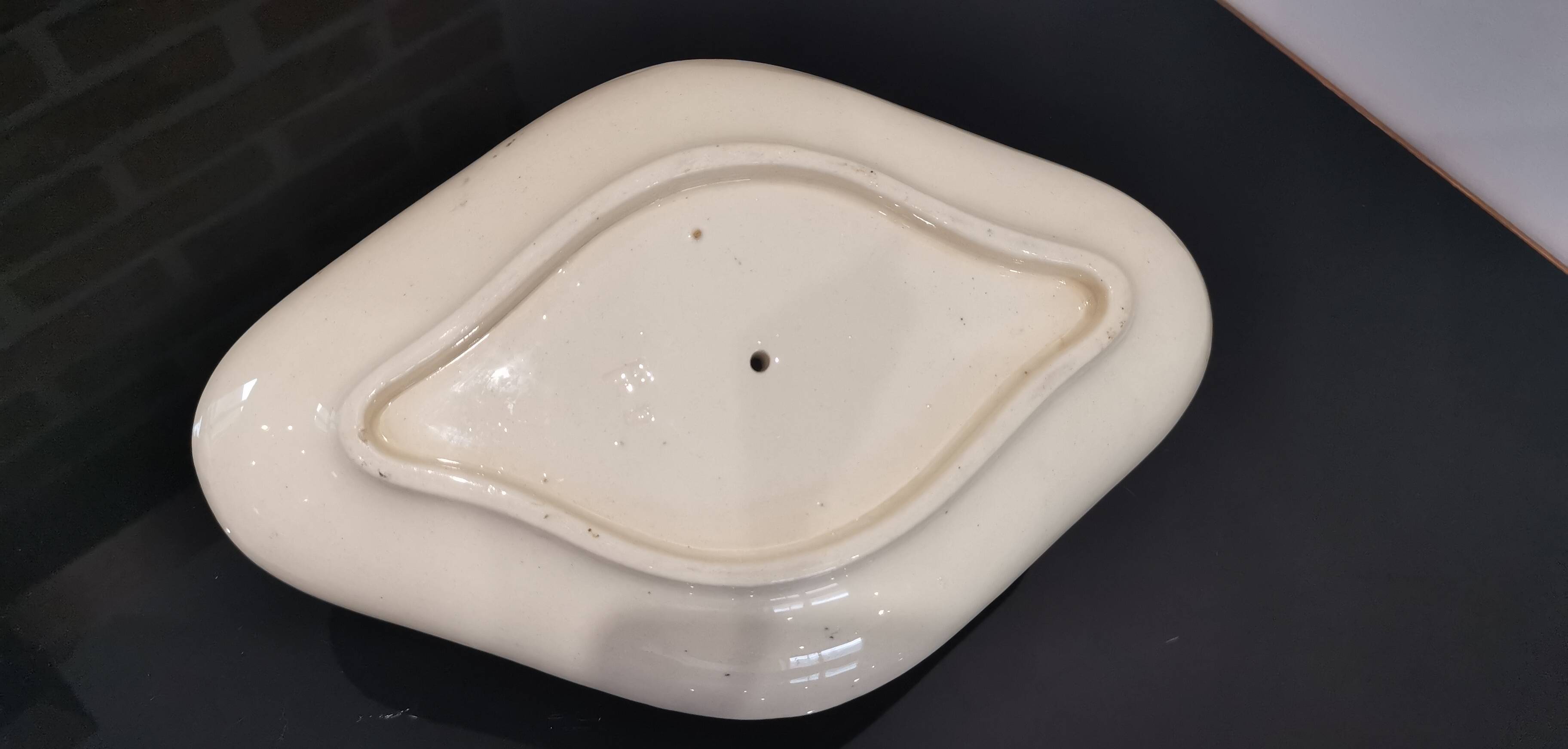 Old Choisy Le Roi earthenware gravy boat, Chinon decor