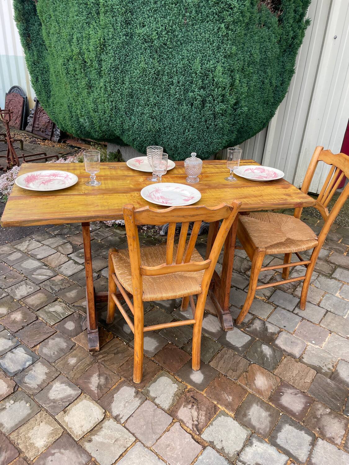 Table de bistrot bois vintage