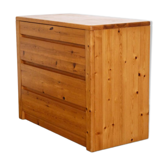 Minimalist pine chest of drawers from the 1970s.