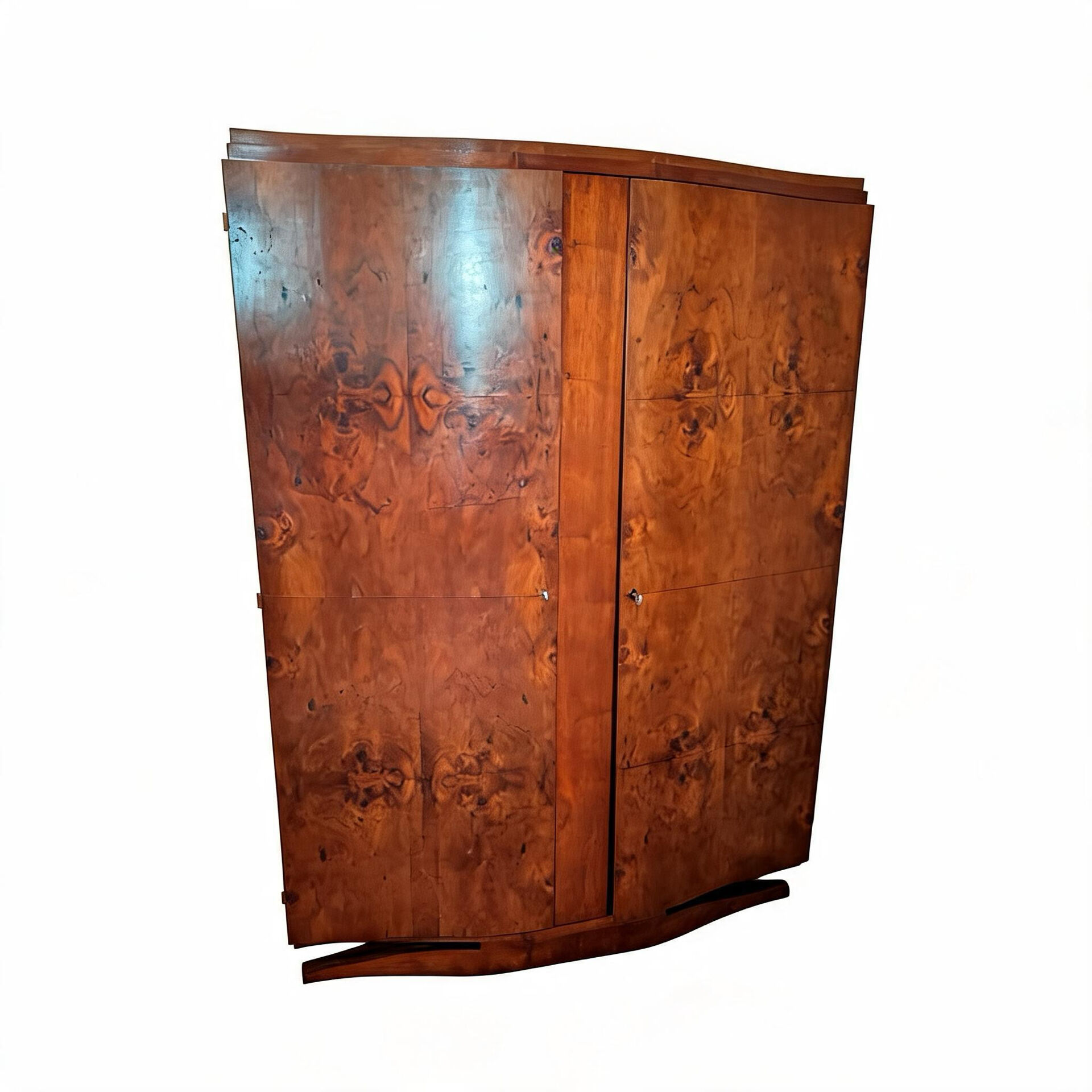 Armoire Art Déco ronce de noyer, marqueterie, portes galbées—années 30