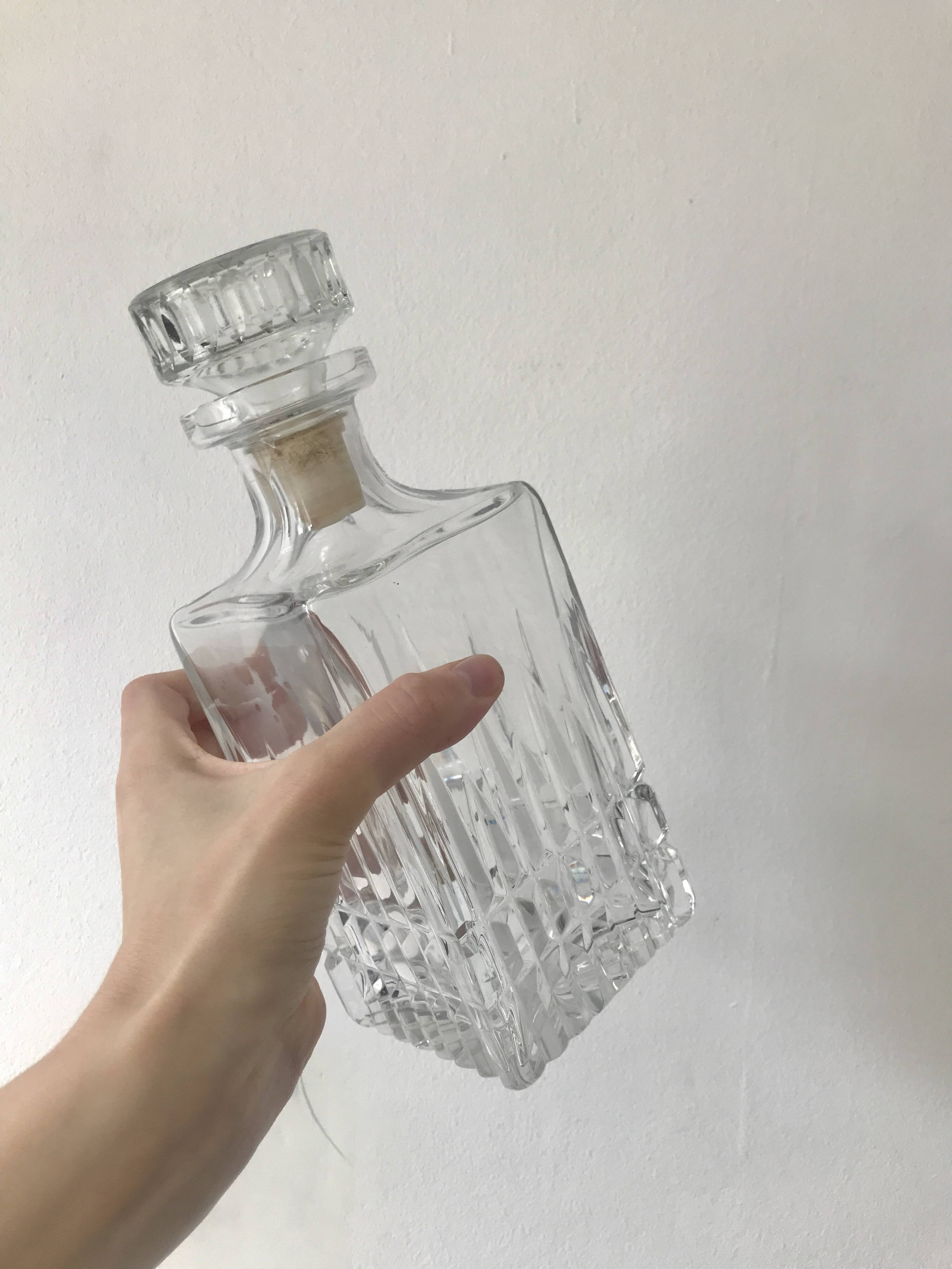 Crystal glass whiskey decanter