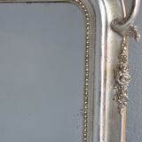 Miroir de style Louis XV argenté époque XIXème