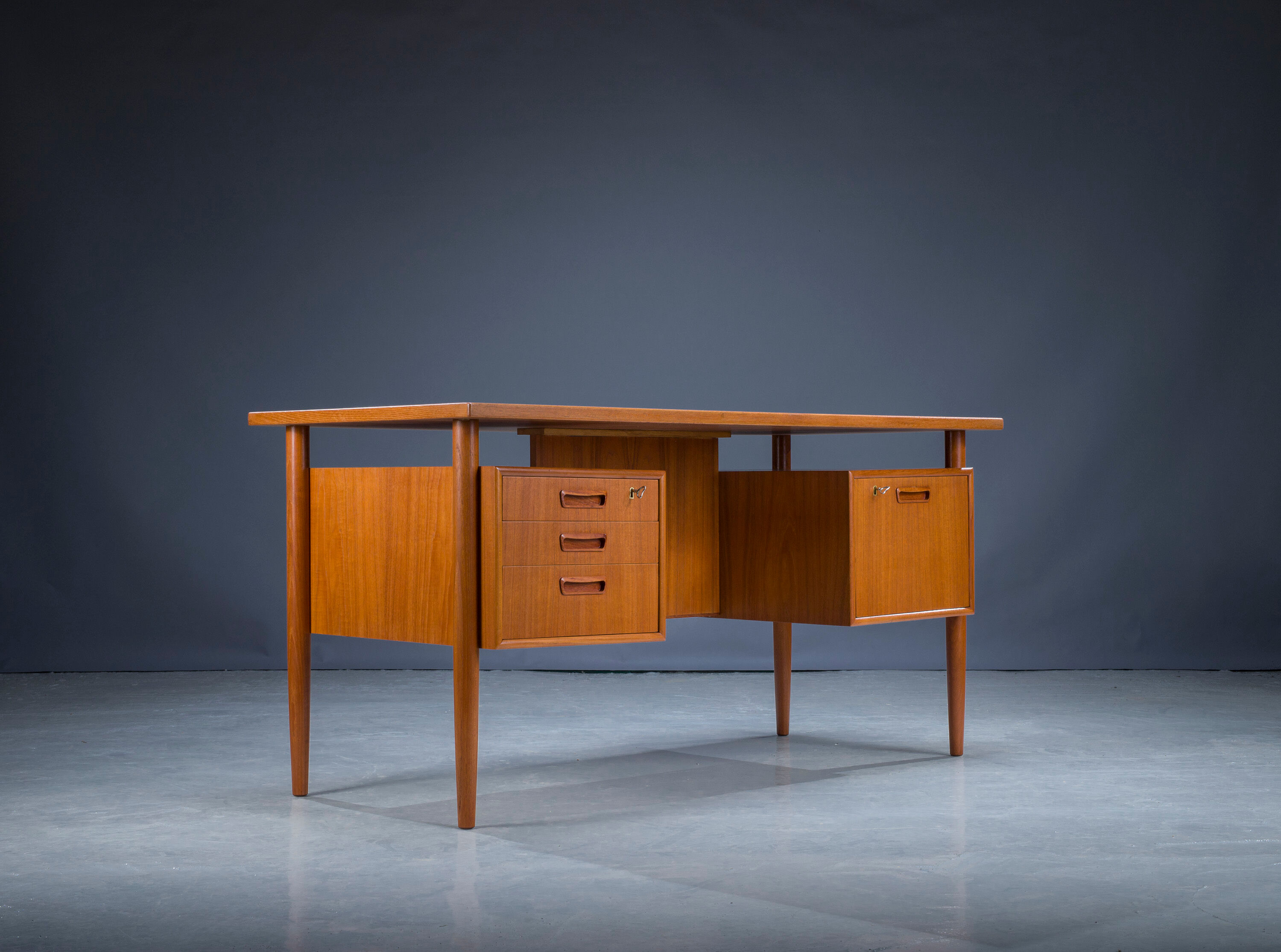 Mid-century Danish teak desk by HP Hansen, 1960s