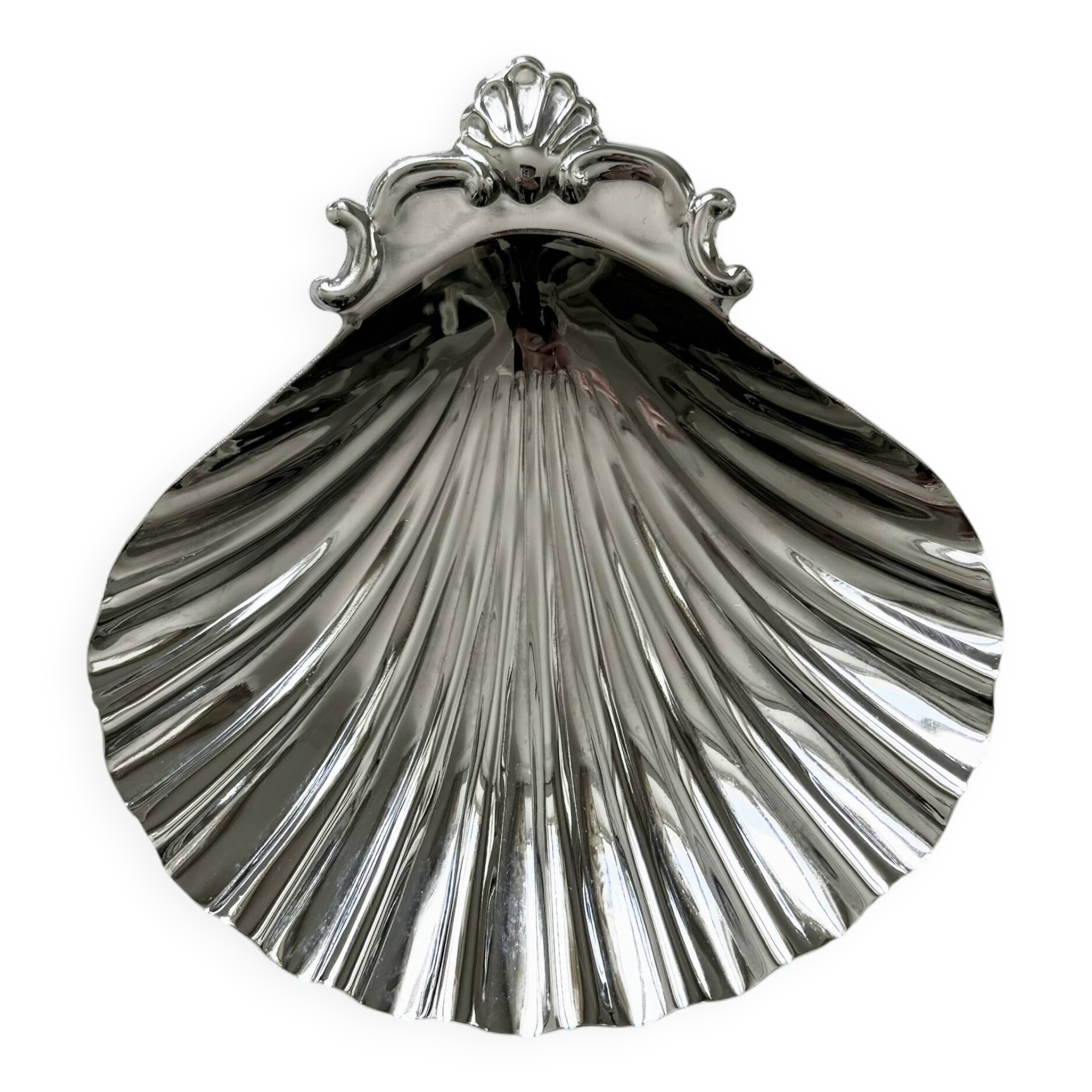 Shell cup