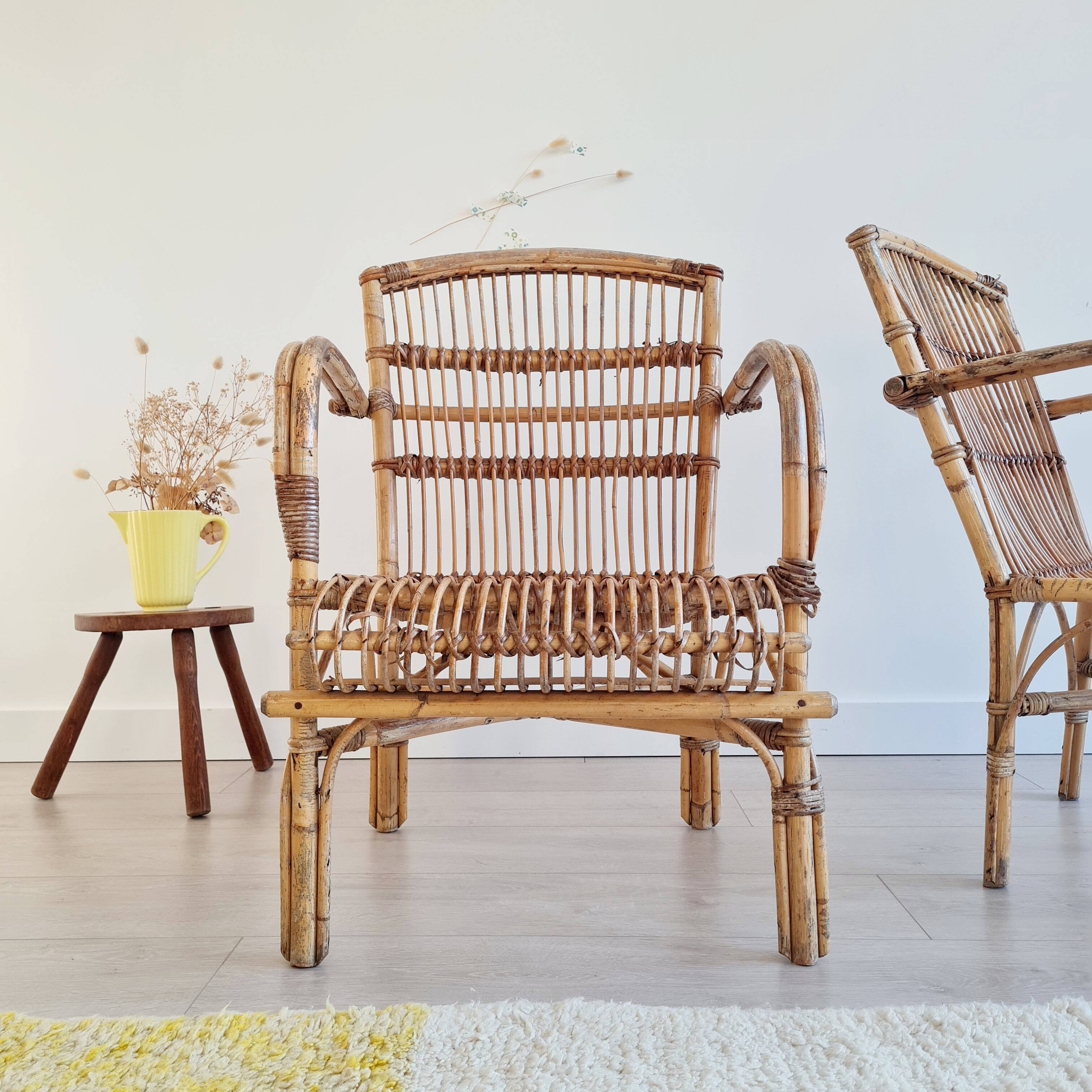 Paire de fauteuils anciens en rotin