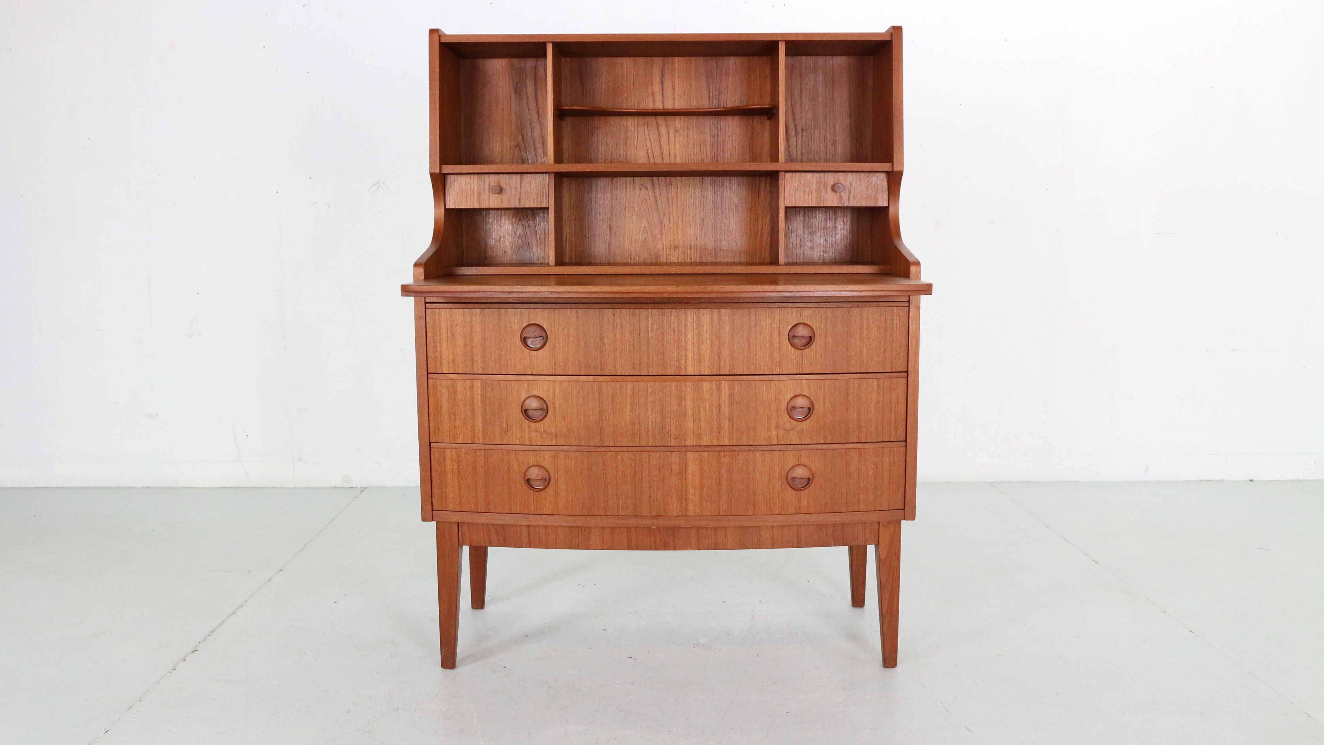 Secretary desk, 1960