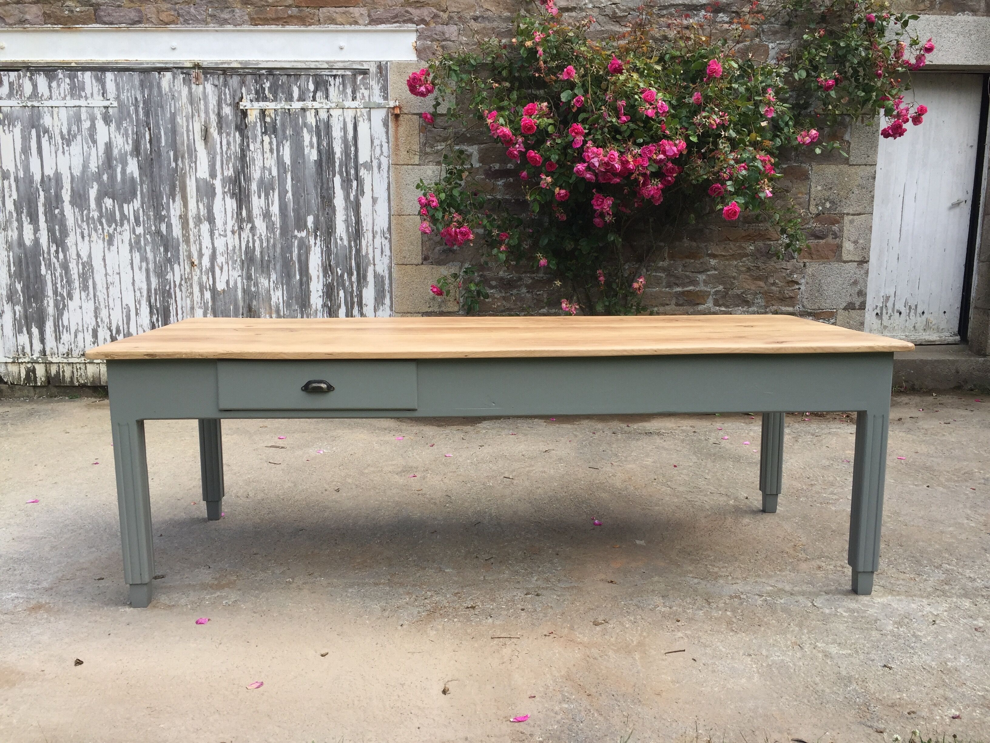 Ferm table