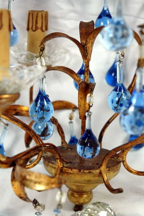 Little lustre blue stamps has 3 fires