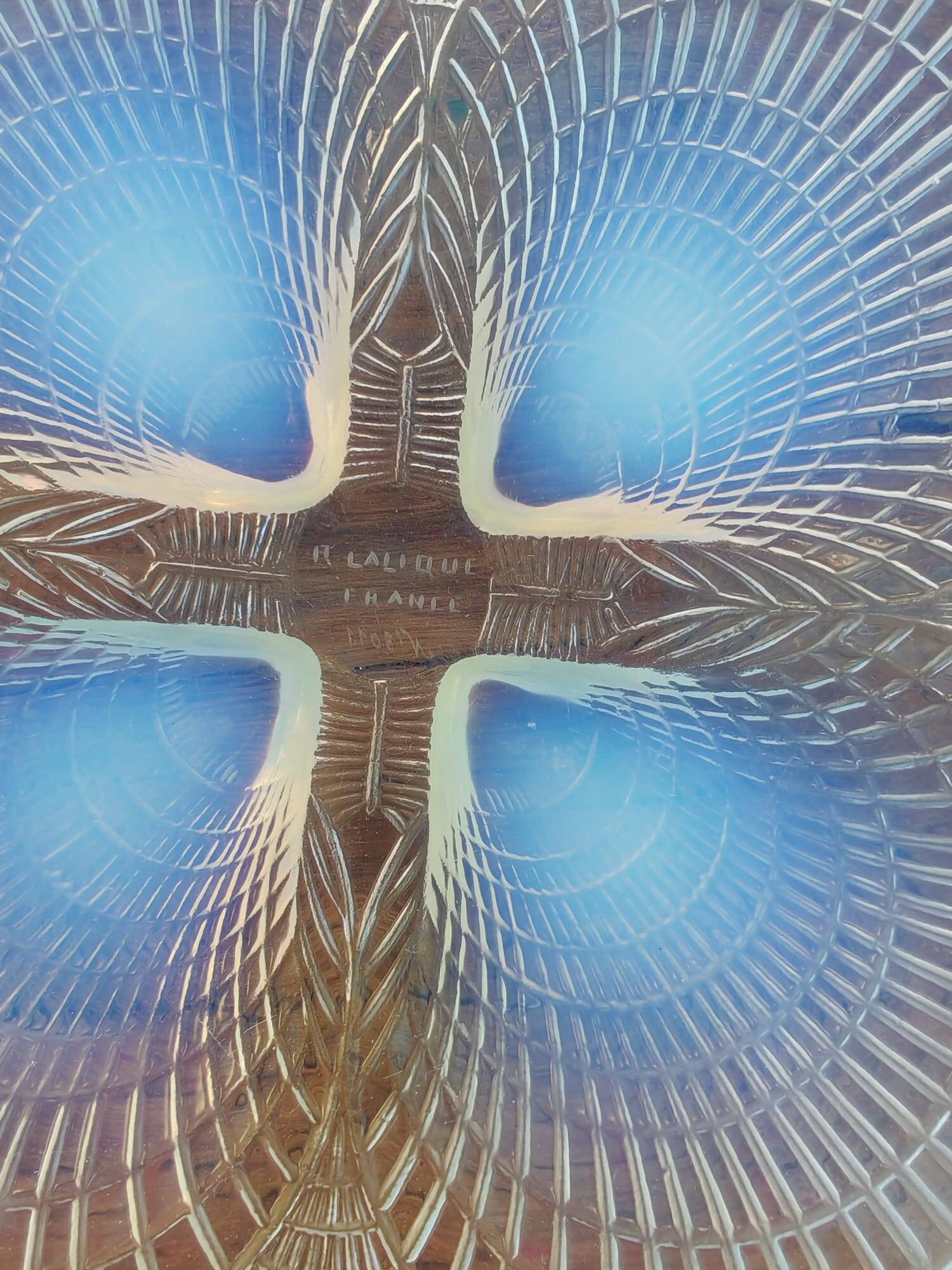 Plate shells René Lalique