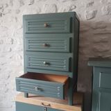 Vintage chest of drawers