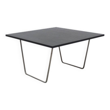 Rare 'Bachelor' coffee table by Verner Panton for Fritz Hansen, 1950s