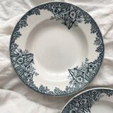 2 deep ironware plates “Narcissus” St Amand