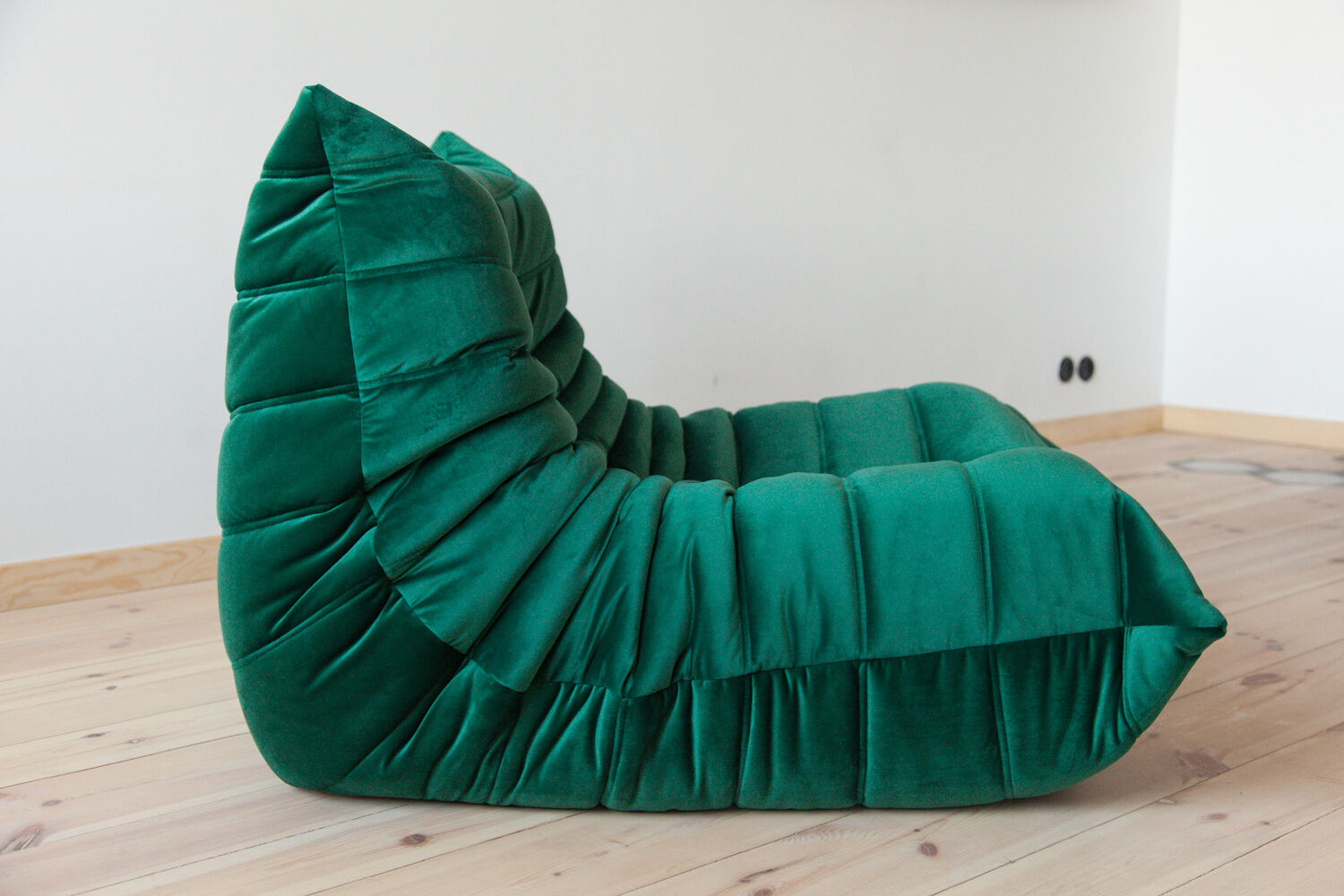 Togo armchair model designed by Michel Ducaroy 1973
