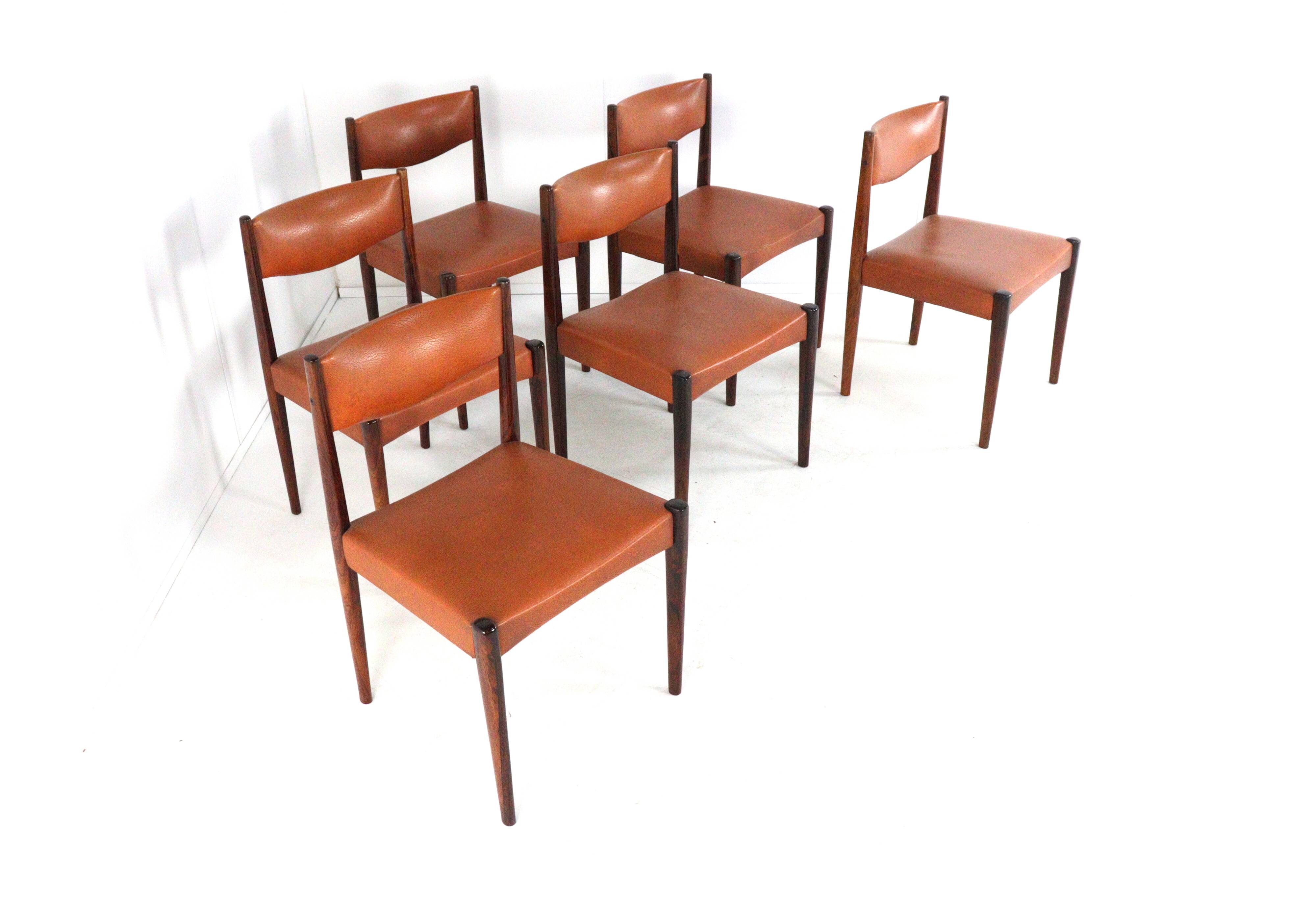 Set of 6 rosewood dining chairs 'Cellemuiden'