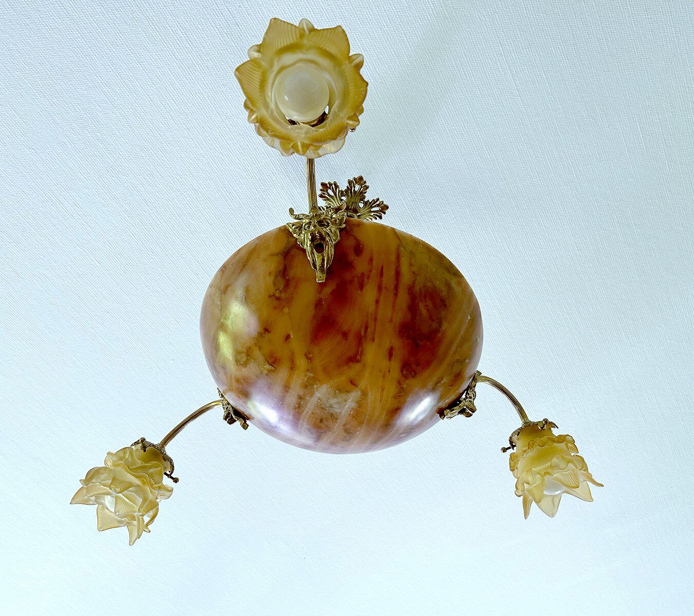 Art Deco pendant light in alabaster marble and bronze,1920s