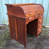 Vintage office called American office with oak curtain