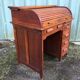 Bureau vintage dit bureau américain à rideau en chêne
