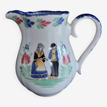 Old earthenware pitcher from Pornic
