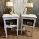 Paire de tables de chevet relookés