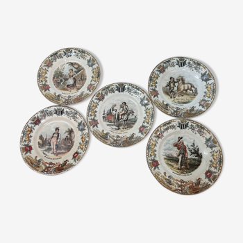 Sarreguemines earthenware plates: the Bretons