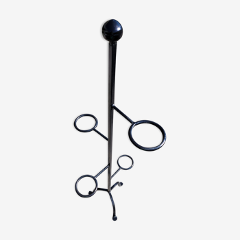 Black wrought iron plant holder