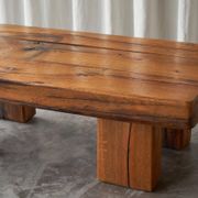 Table basse brutaliste en chêne massif - années 20