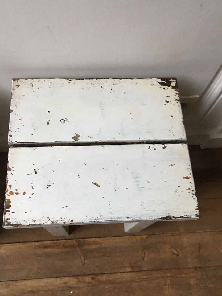 Stools, patinated wooden bedside tables