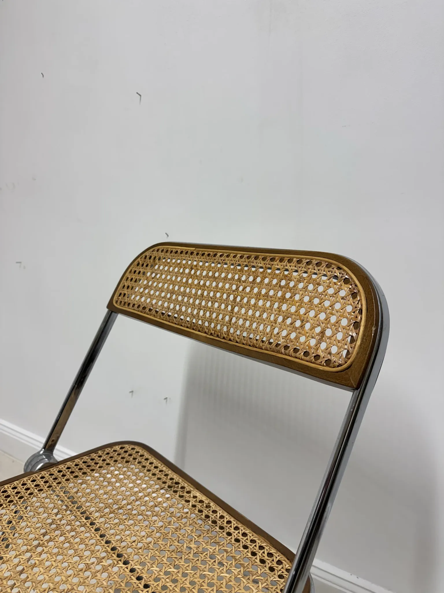 4 chaises Plia par Giancarlo Piretti