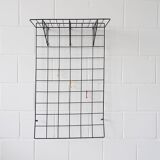 Metal wall coat rack in string design
