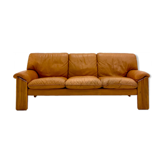 Cognac Leather Sofa By Sapporo For Mobil Girgi, Italy 1970s