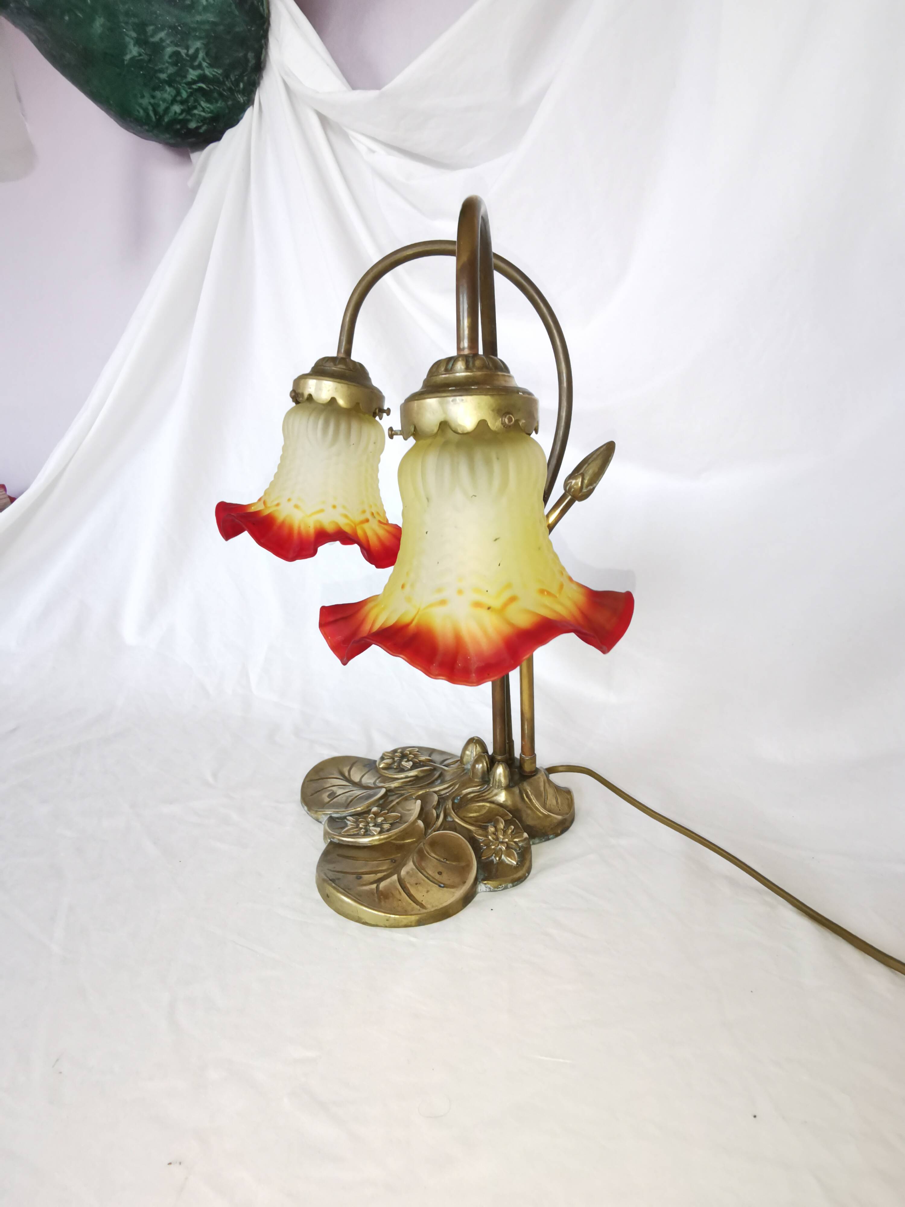 Brass water lily lamp and glass paste tulip, double, art nouveau style.