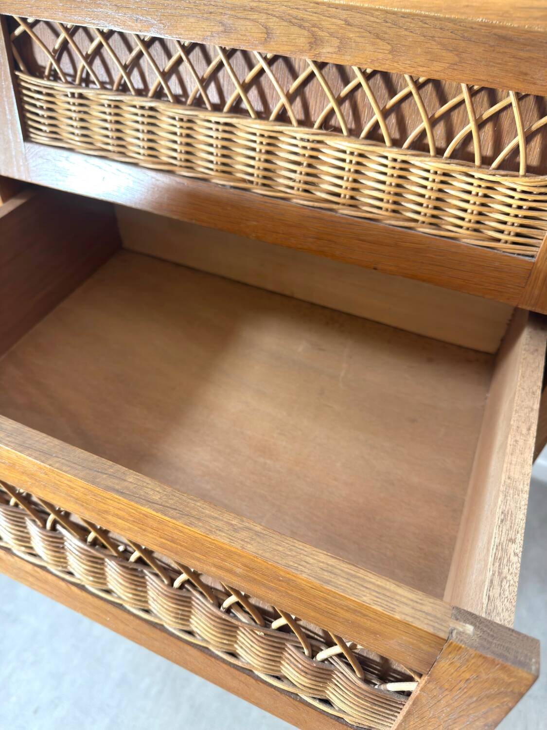 Vintage rattan chest of drawers