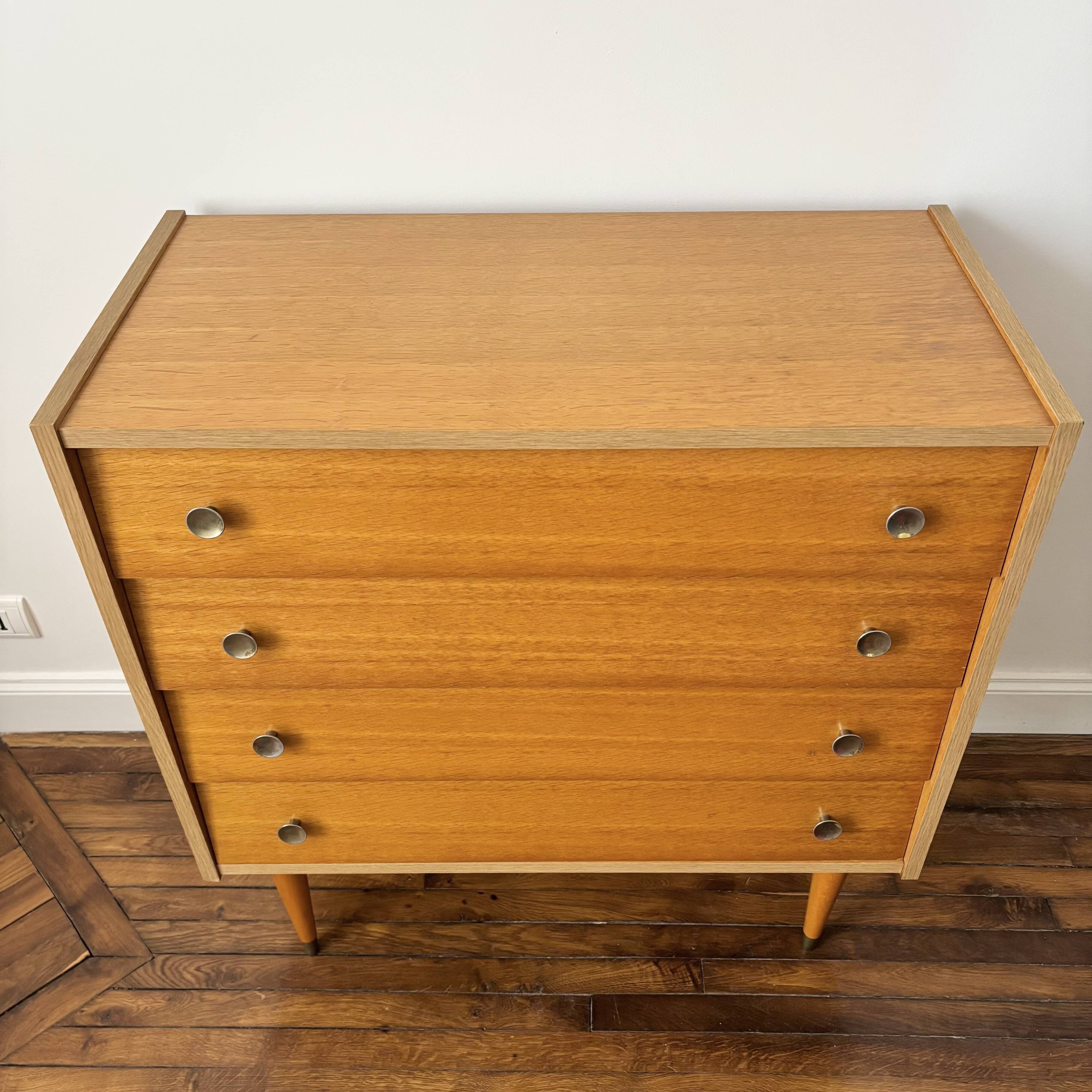 Vintage chest of drawers