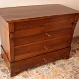 Commode Louis Philippe en noyer massif